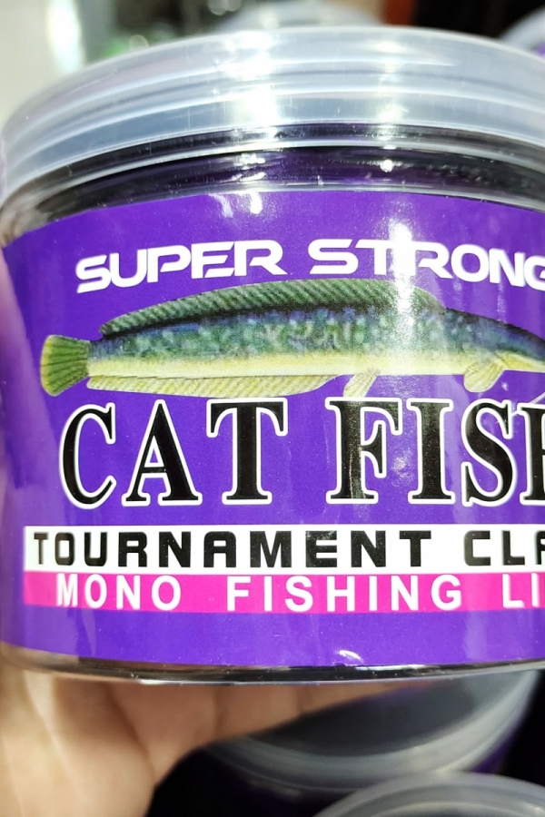 Cước câu cá 500m Gold Fish ( màu xanh ), Cat Fish ( màu tím )
